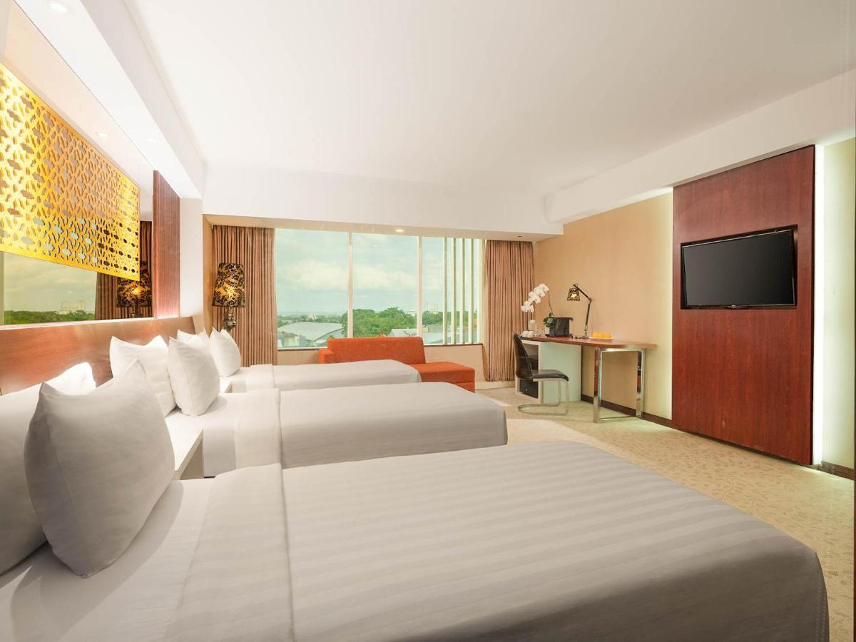 The Alana Yogyakarta Hotel And Convention Center Sleman  Kültér fotó