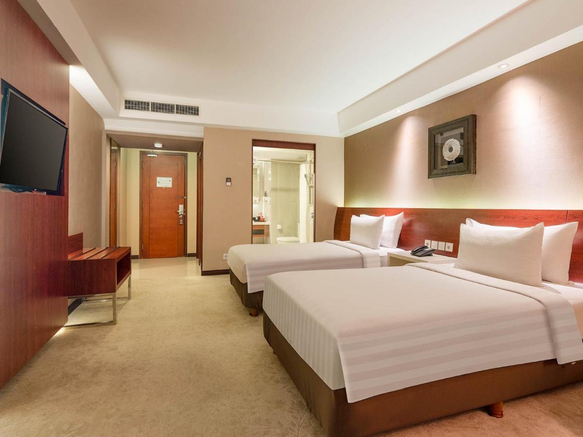 The Alana Yogyakarta Hotel And Convention Center Sleman  Kültér fotó