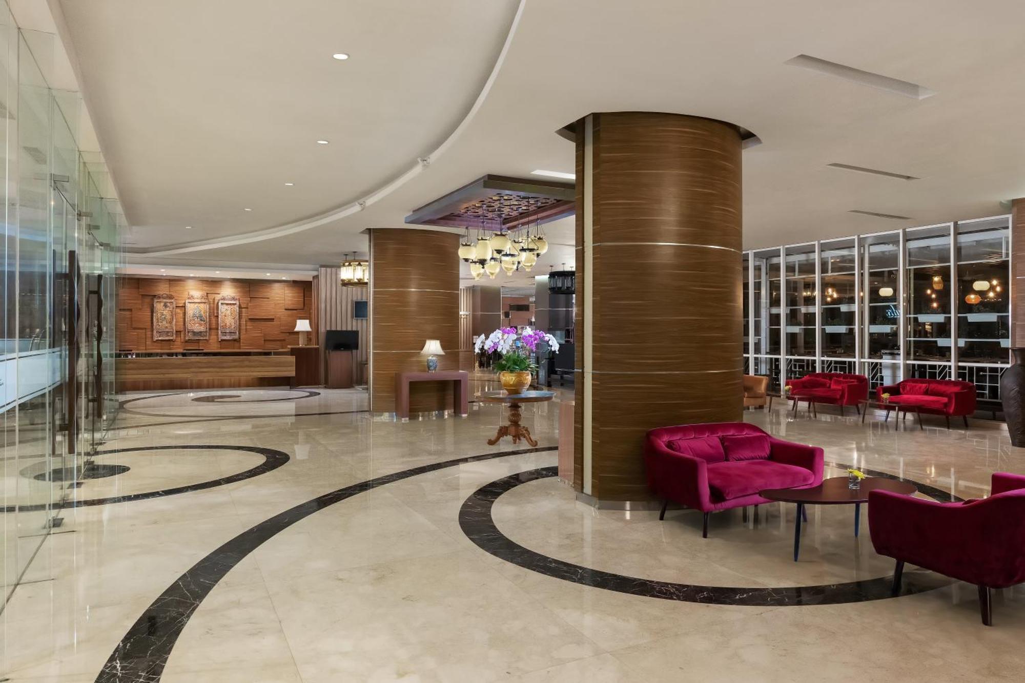 The Alana Yogyakarta Hotel And Convention Center Sleman  Kültér fotó