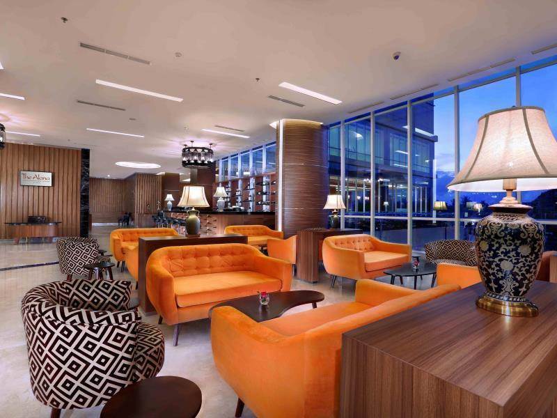 The Alana Yogyakarta Hotel And Convention Center Sleman  Kültér fotó